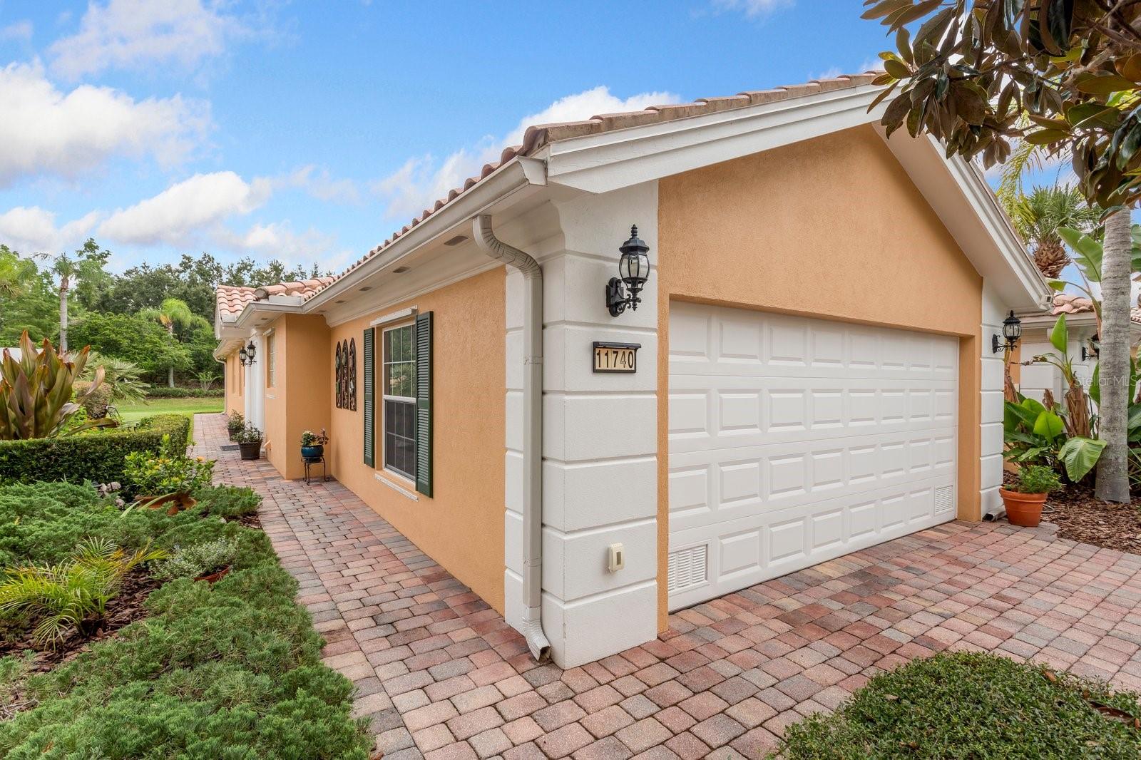 11740 ASTILBE DR Property Photo 1