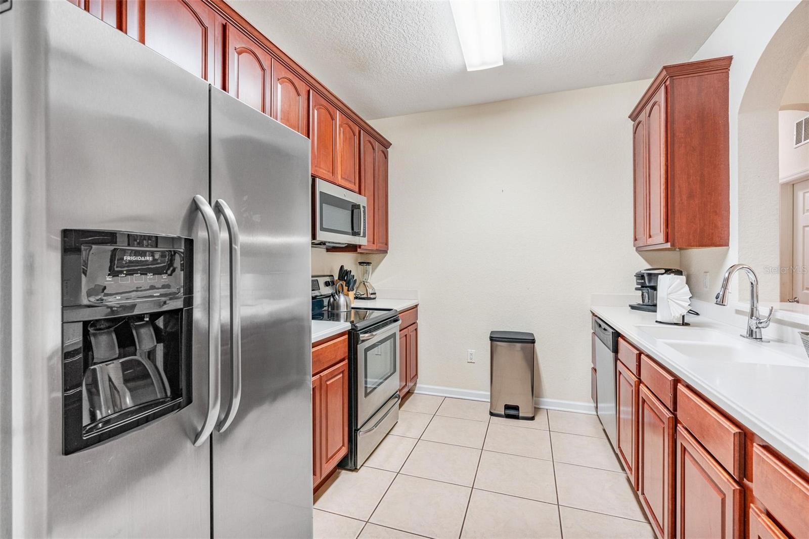 4114 Breakview Dr #110 Property Photo 16
