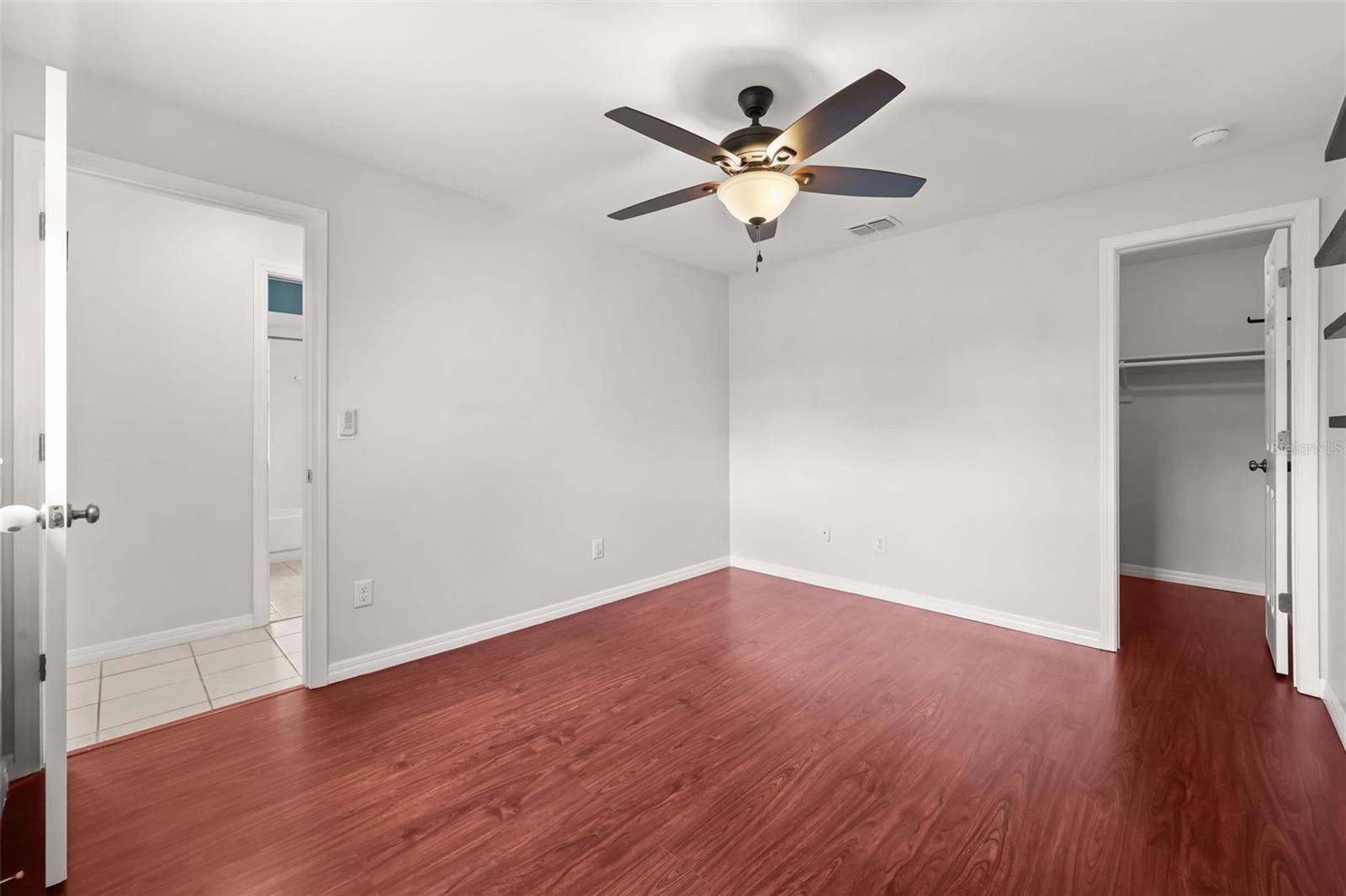 441 S Netherwood Cres #206 Property Photo 18