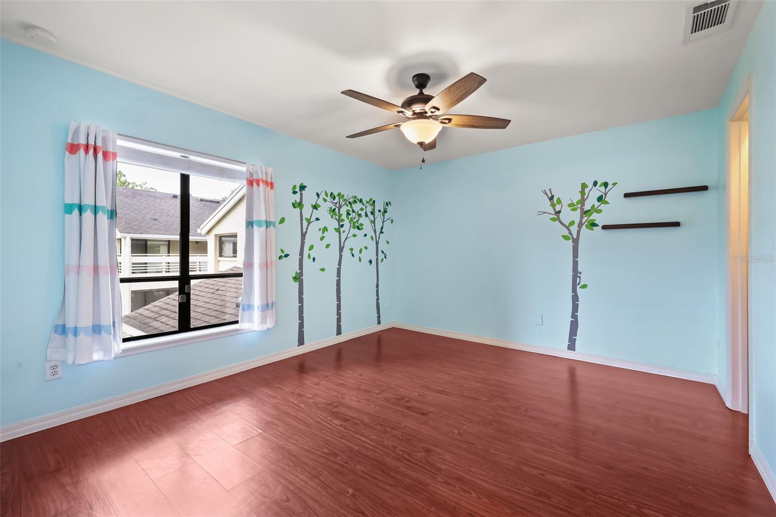 441 S Netherwood Cres #206 Property Photo 20
