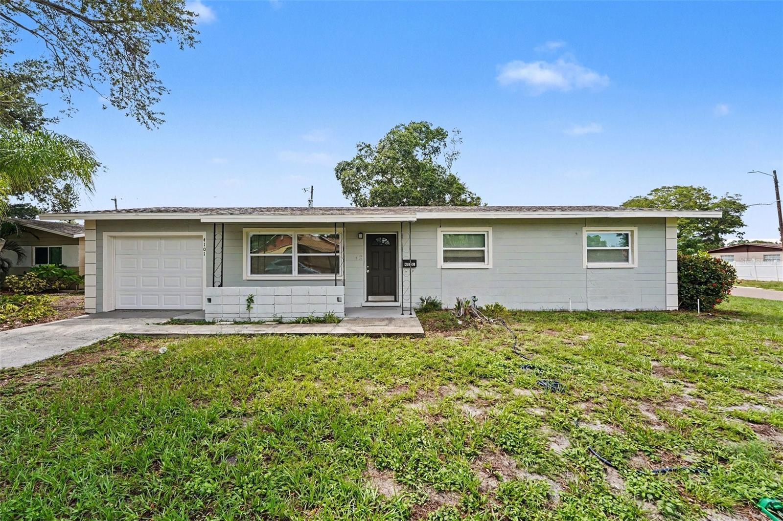 4101 Bluefish Dr Se Property Photo 1