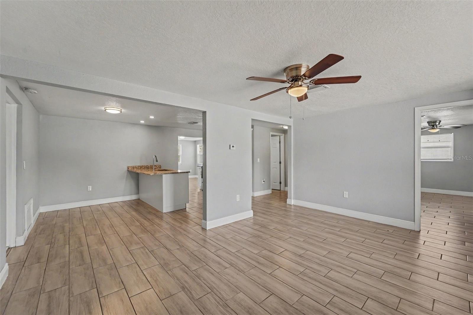 3555 Sheryl Hill Dr Property Photo 5