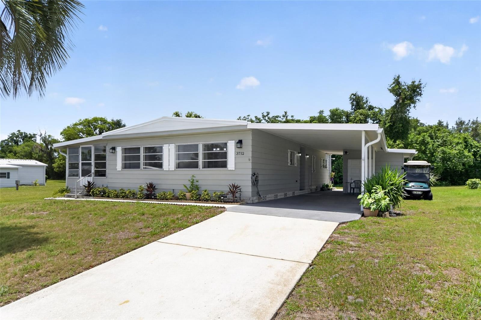 3712 S CITRUS CIR #GE Property Photo 1