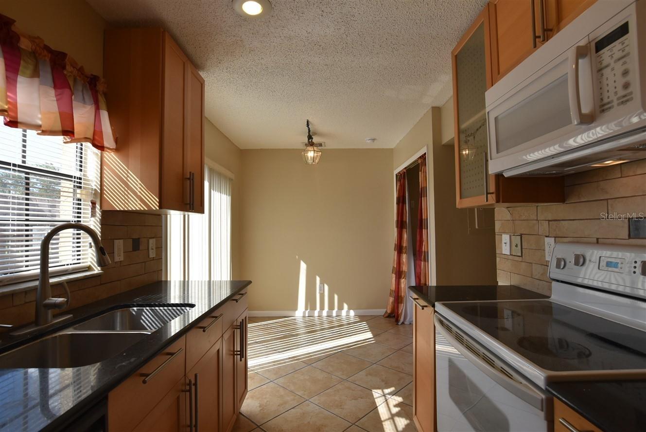 3374 Cedar Springs Pl #155 Property Photo 6