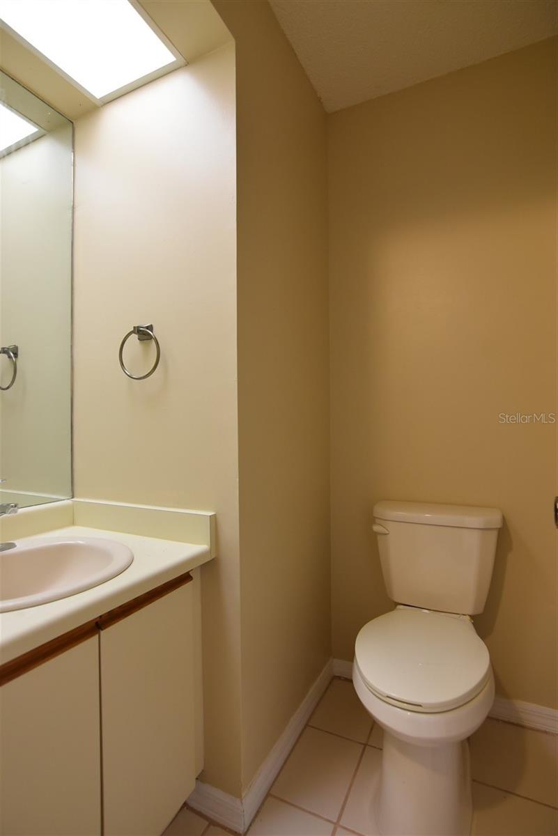 3374 Cedar Springs Pl #155 Property Photo 9