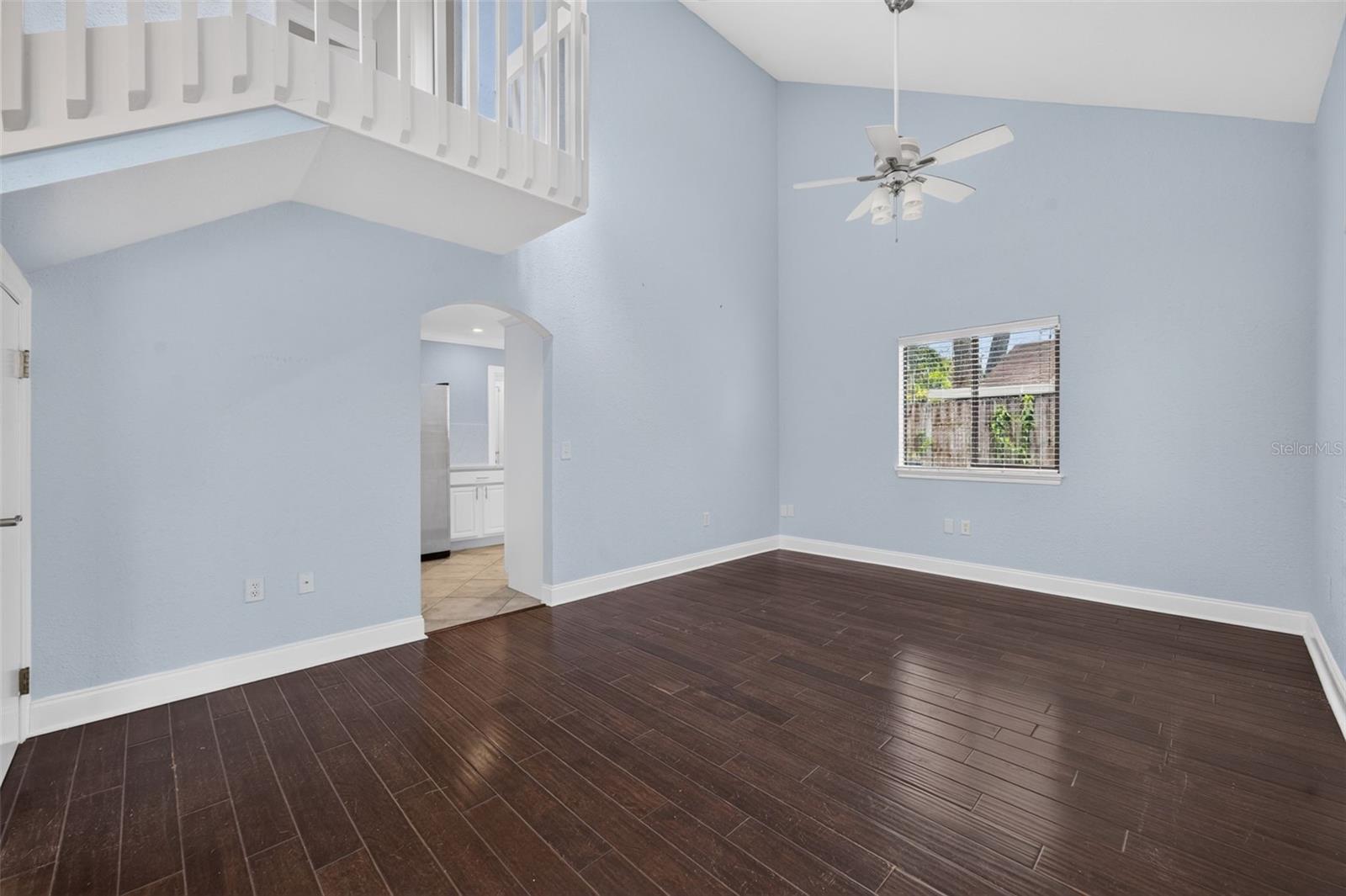 1871 Bryan Ave Property Photo 4