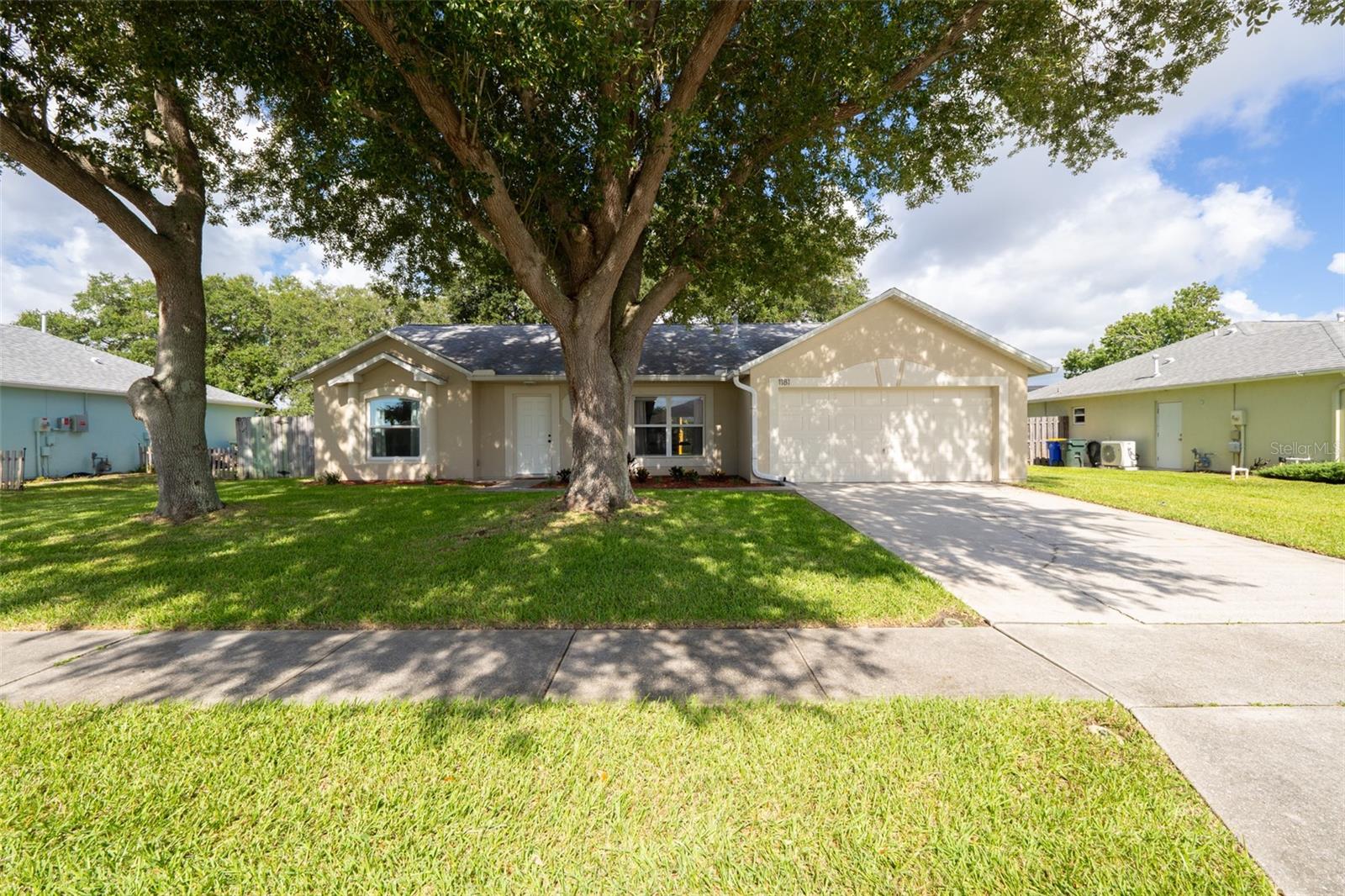 1181 WINDING MEADOWS RD