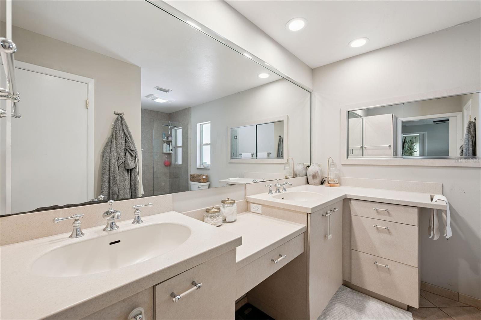 102 Aspen Pl Property Photo 13