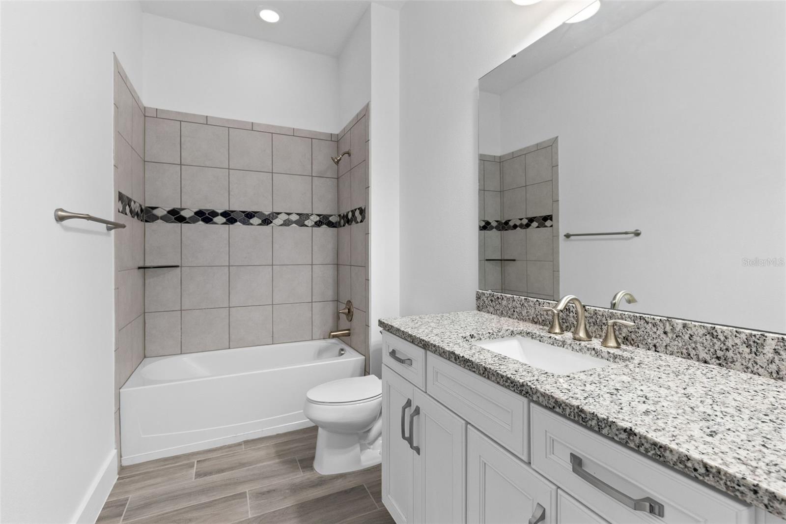 25858 Crossings Bluff Ln Property Photo 28
