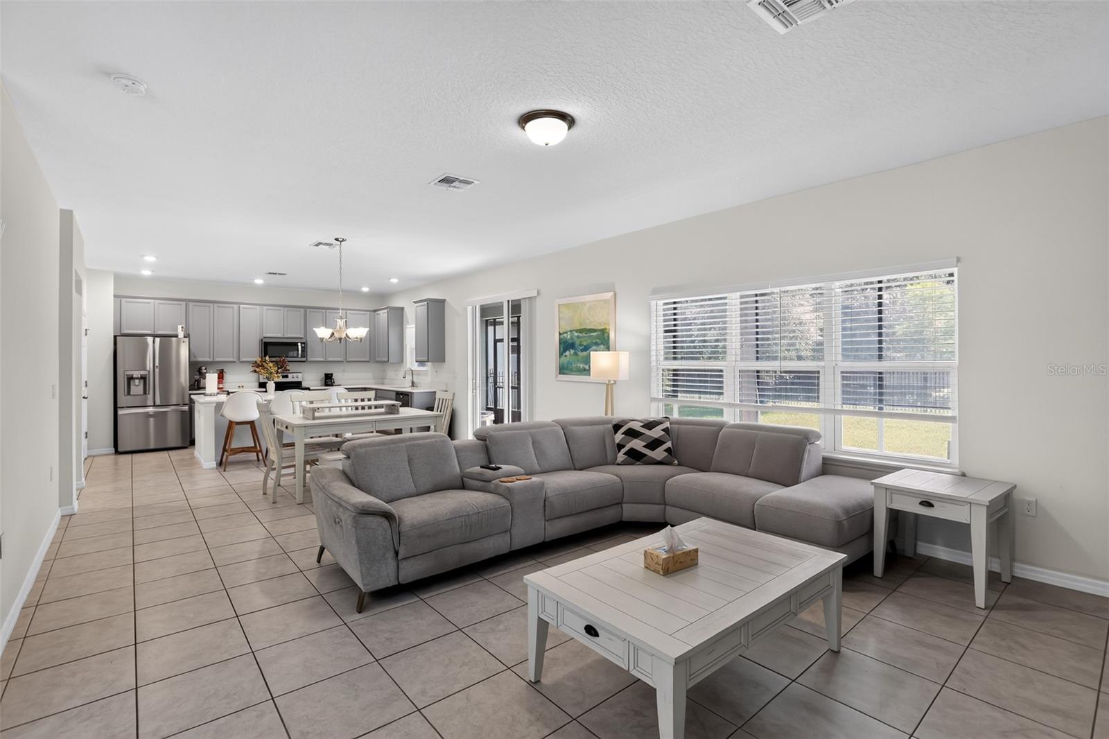 3145 Jade Tree Pt Property Photo 2