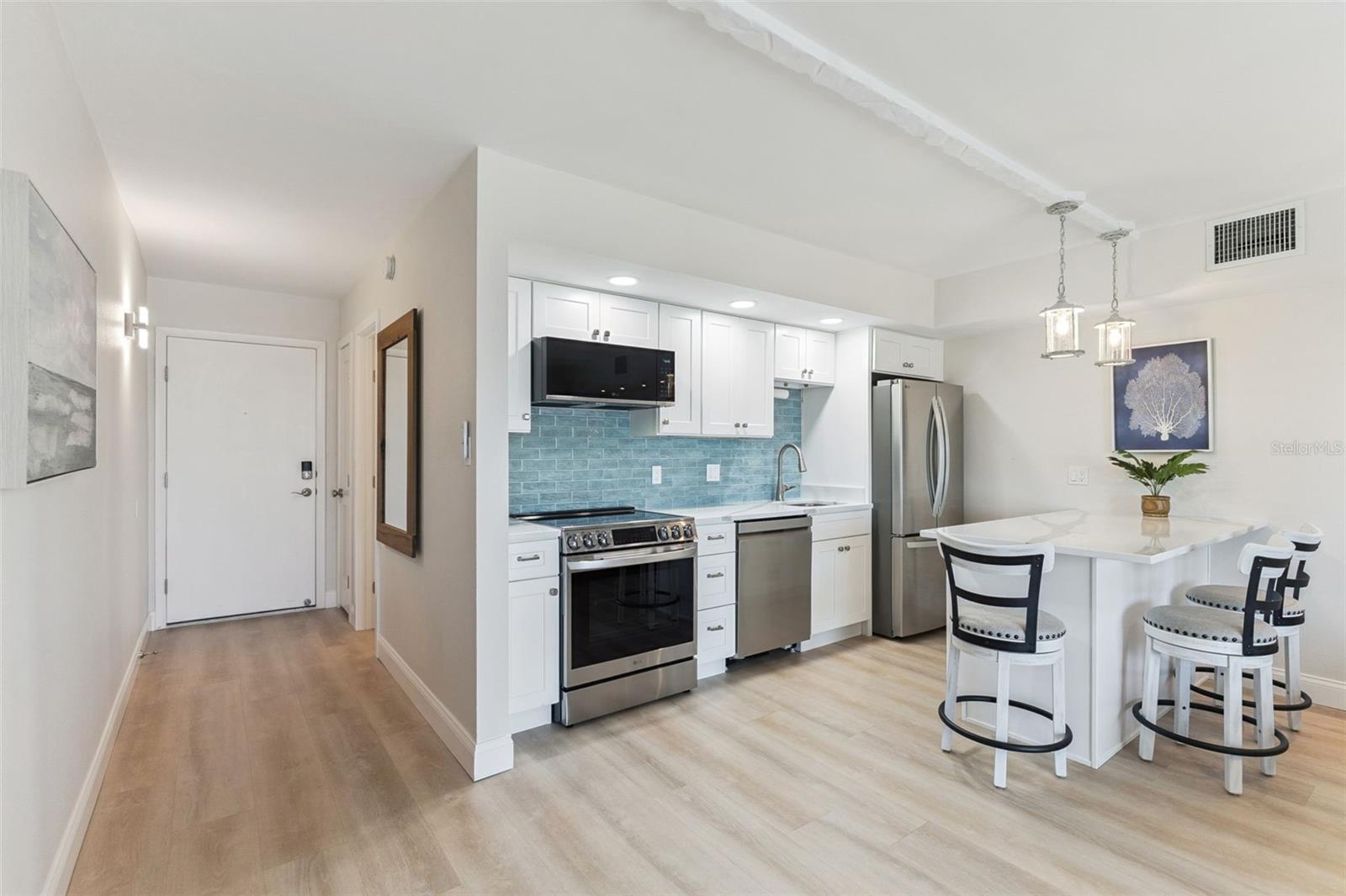 3700 S Atlantic Ave #416 Property Photo 4