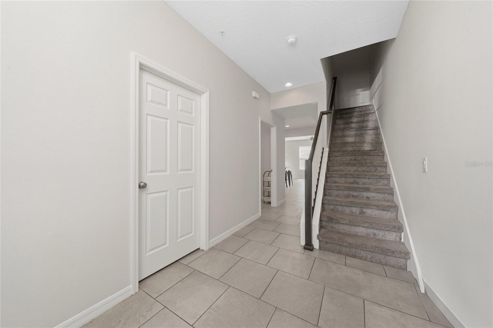 8659 Vedder Ln Property Photo 2