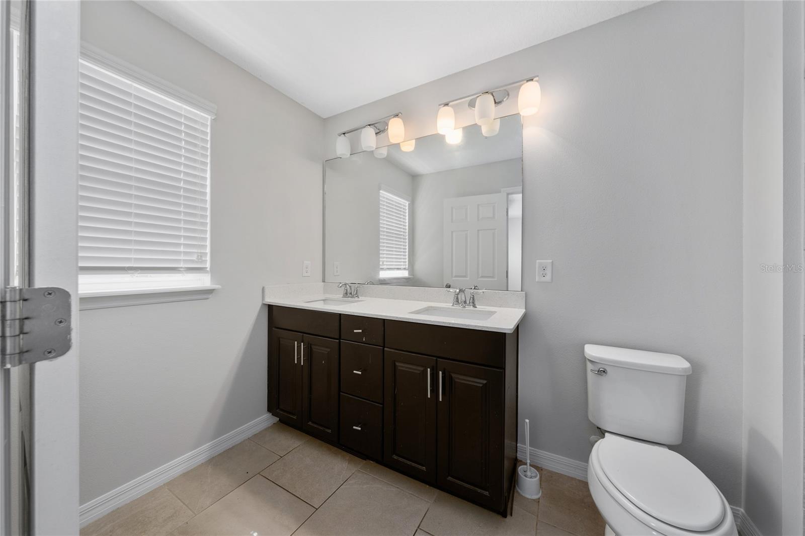 8659 Vedder Ln Property Photo 15