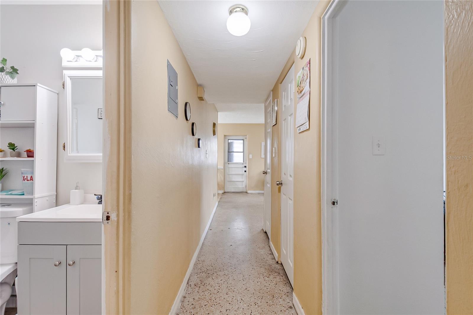 6017 Candlewood Ln Property Photo 27