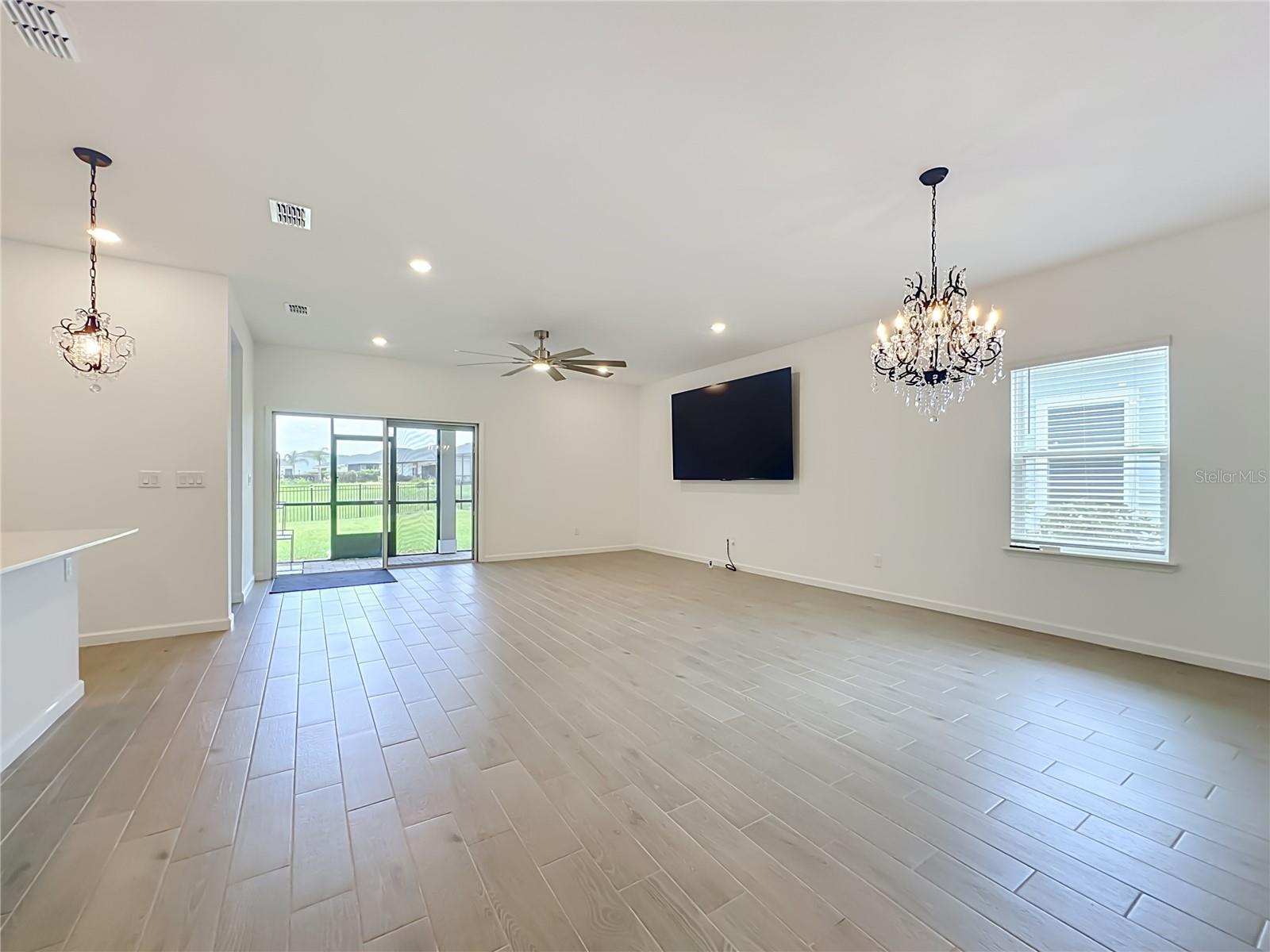 3153 Tupelo Loop Property Photo 12