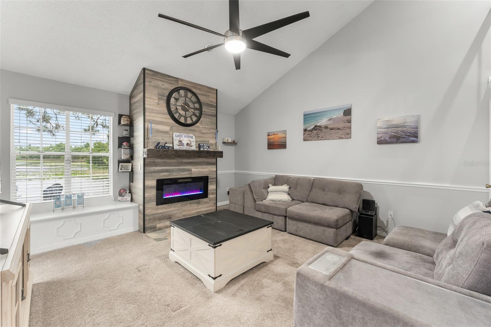 872 Bay Lake Ct Property Photo 17