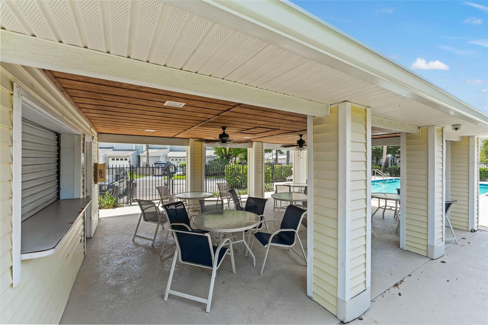 872 Bay Lake Ct Property Photo 40