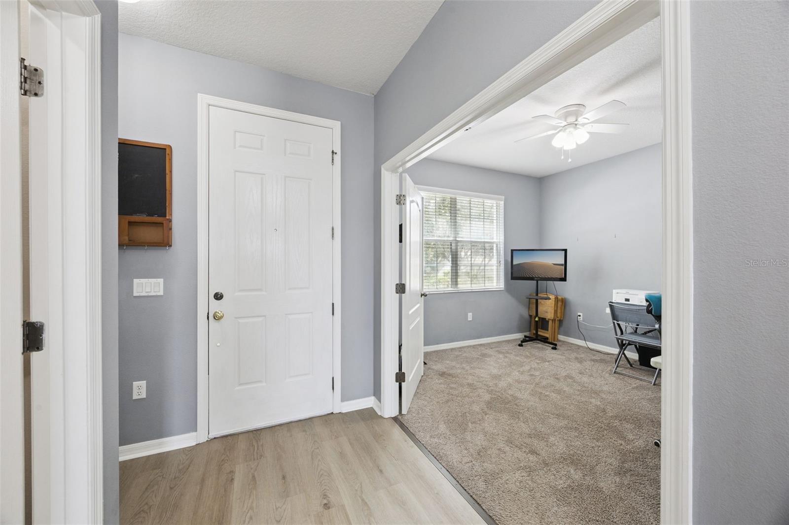 381 Misty Oaks Ln Property Photo 4
