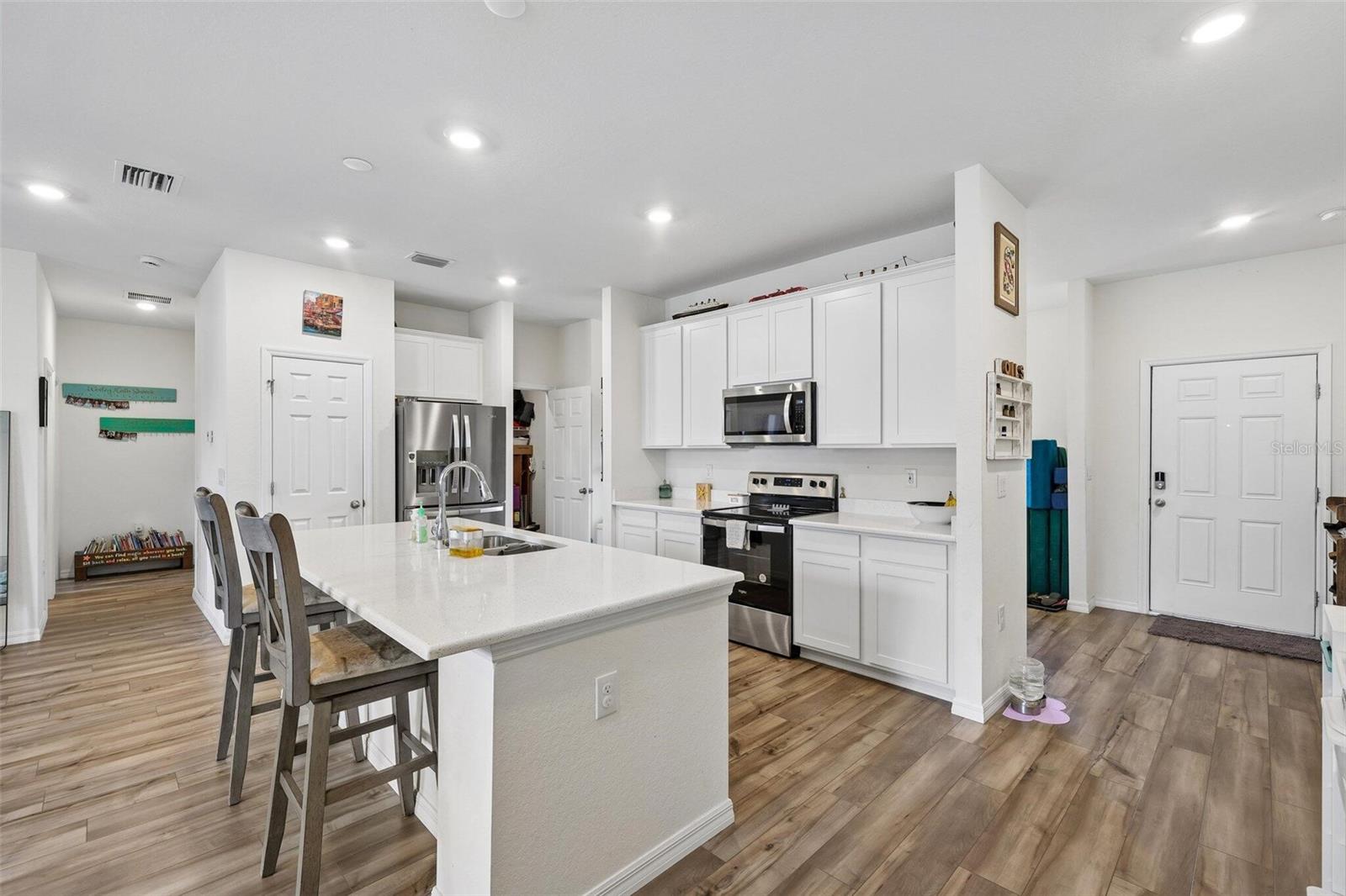4476 Blackman St Property Photo 7