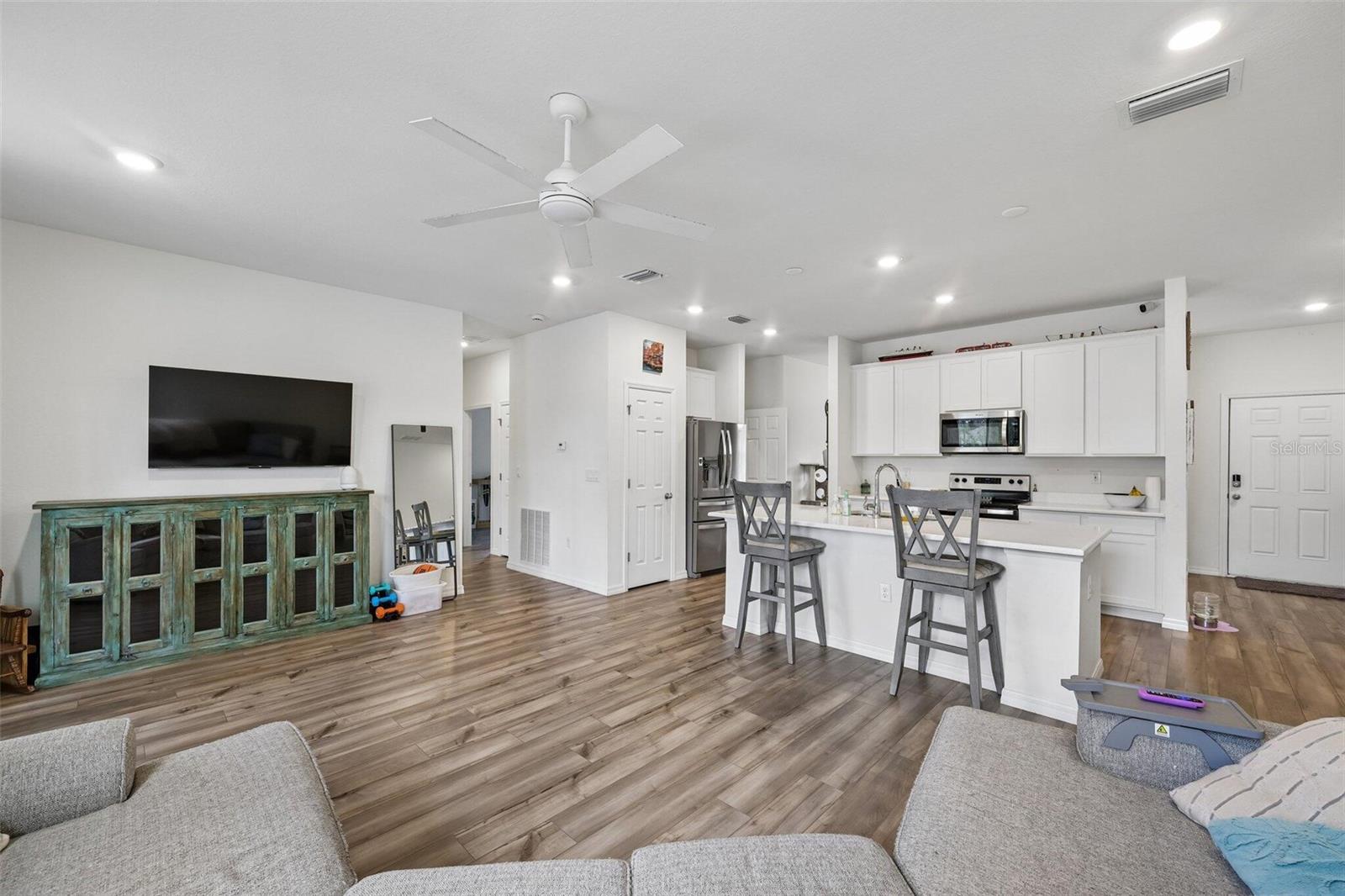 4476 Blackman St Property Photo 12