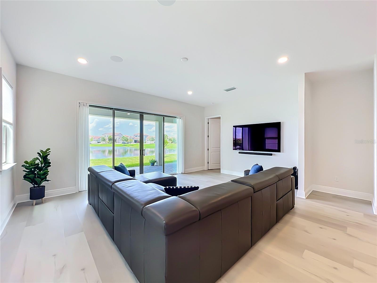 13809 Larkton Ln Property Photo 20
