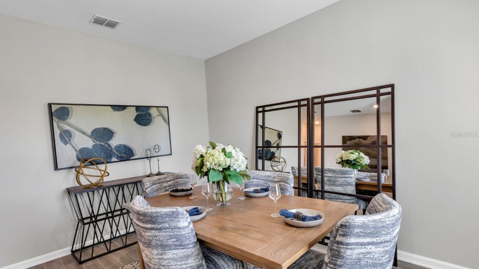 5618 Ronin Dr Property Photo 4