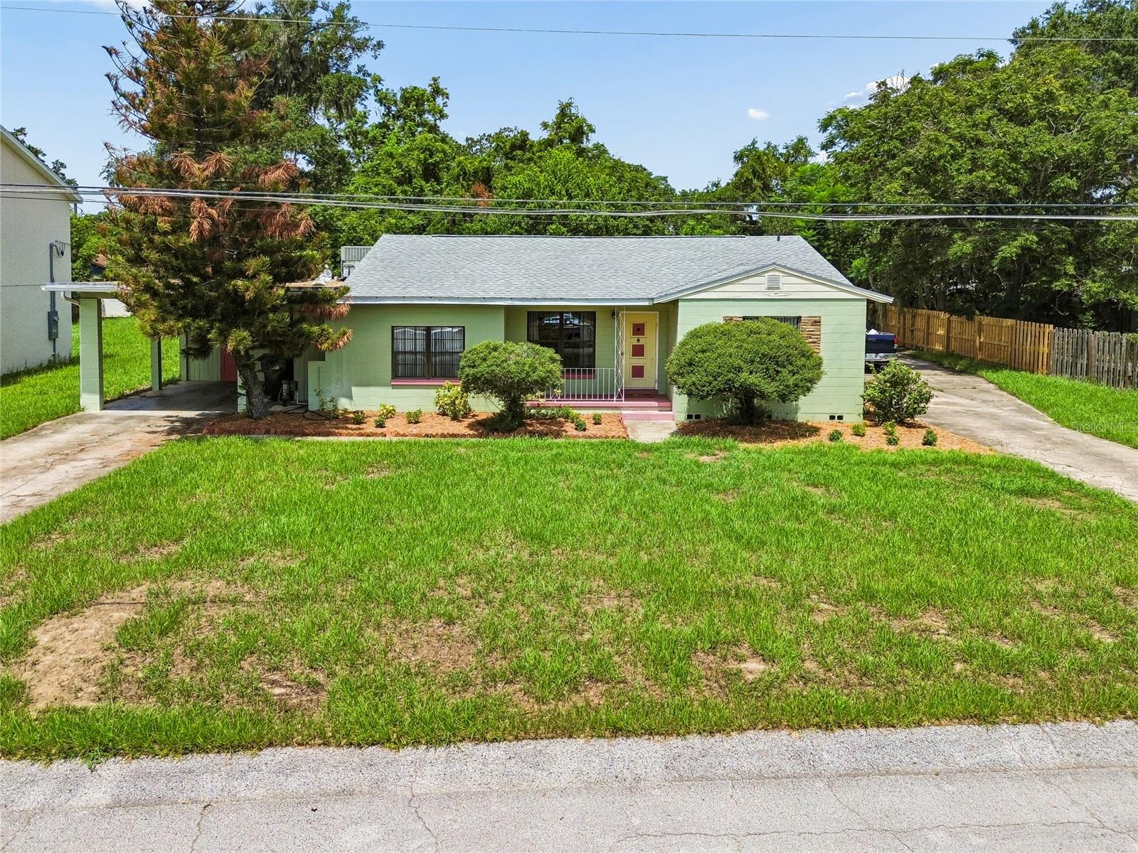 3742 Martin St Property Photo 1