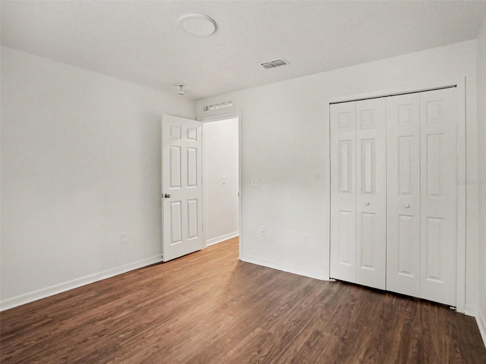 909 Bristle Cone Ct Property Photo 12