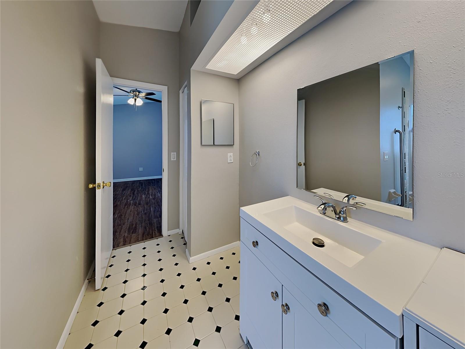 1408 Sugarberry Ln Property Photo 9