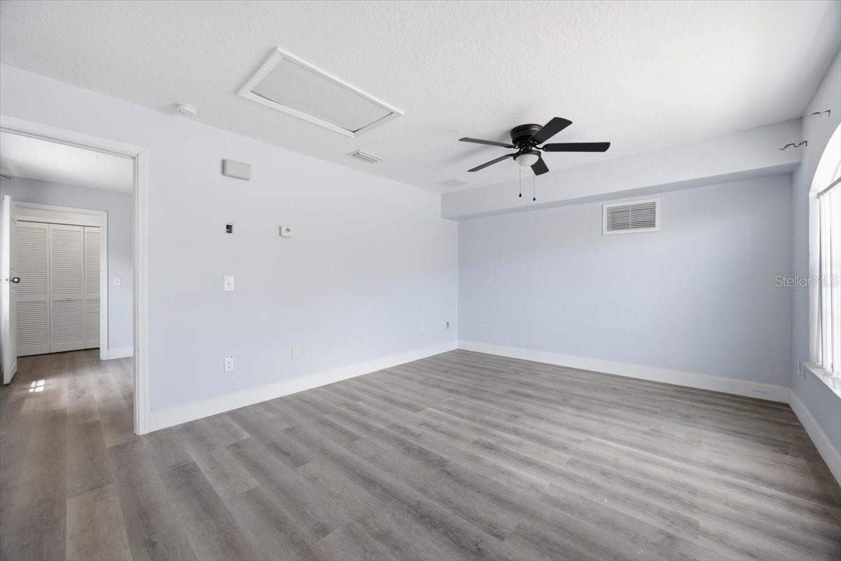 713 Washington Palm Loop #front Unit Property Photo 2