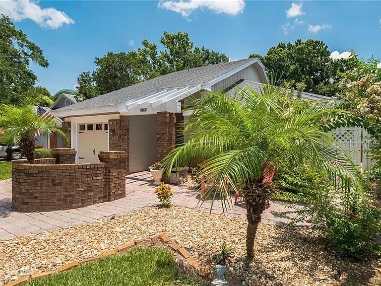 3161 Berridge Ln Property Photo 3