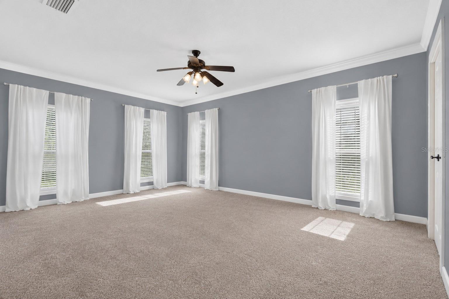 434 Valley View Dr Property Photo 26