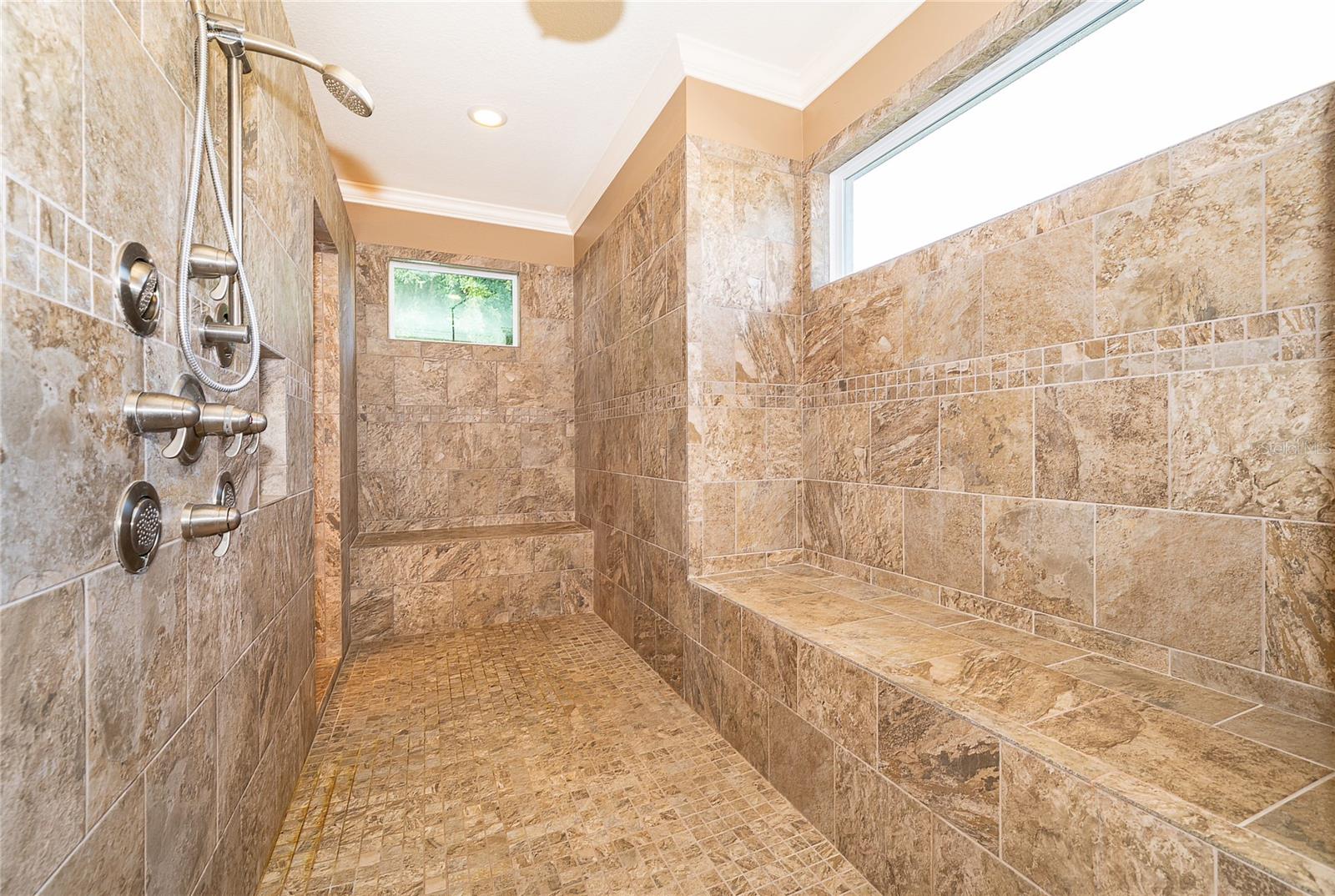 12131 Eagles Point Ct Property Photo 27