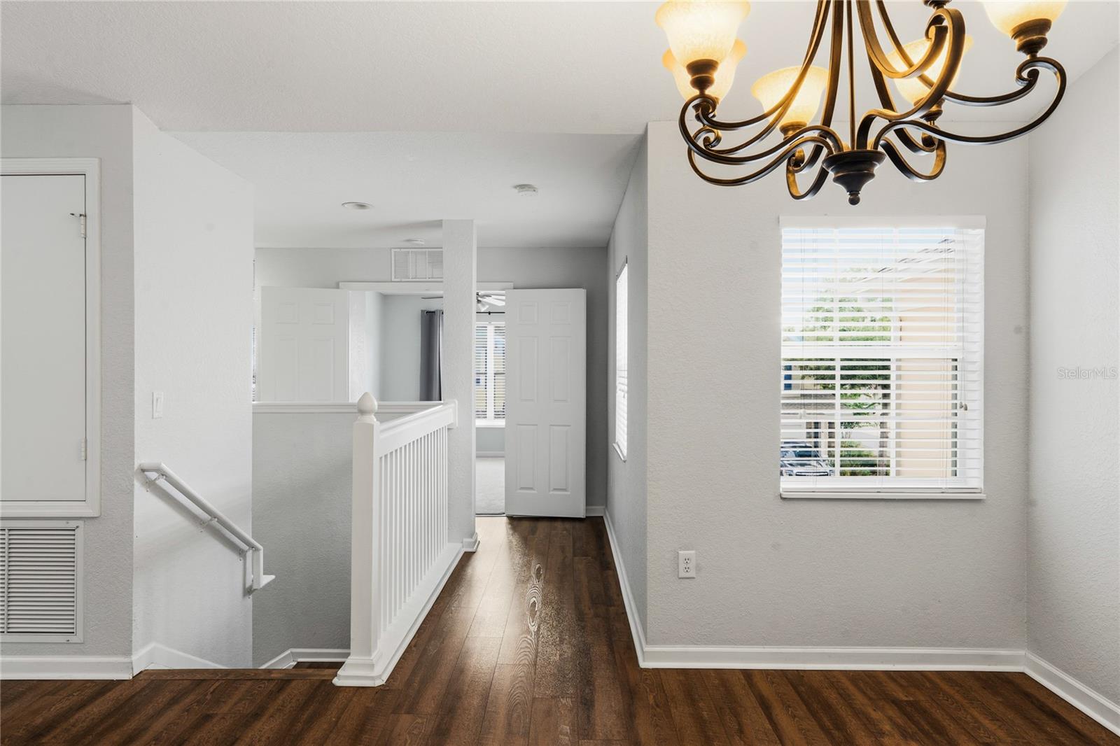 417 Hilgard Cv #. Property Photo 9