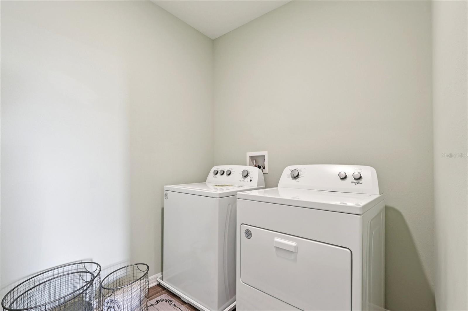 4003 Limeklin Falls Loop Property Photo 27