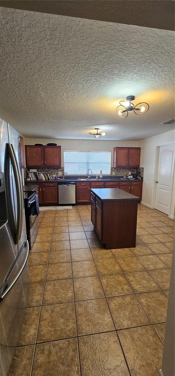 23705 Milford Dr Property Photo 6