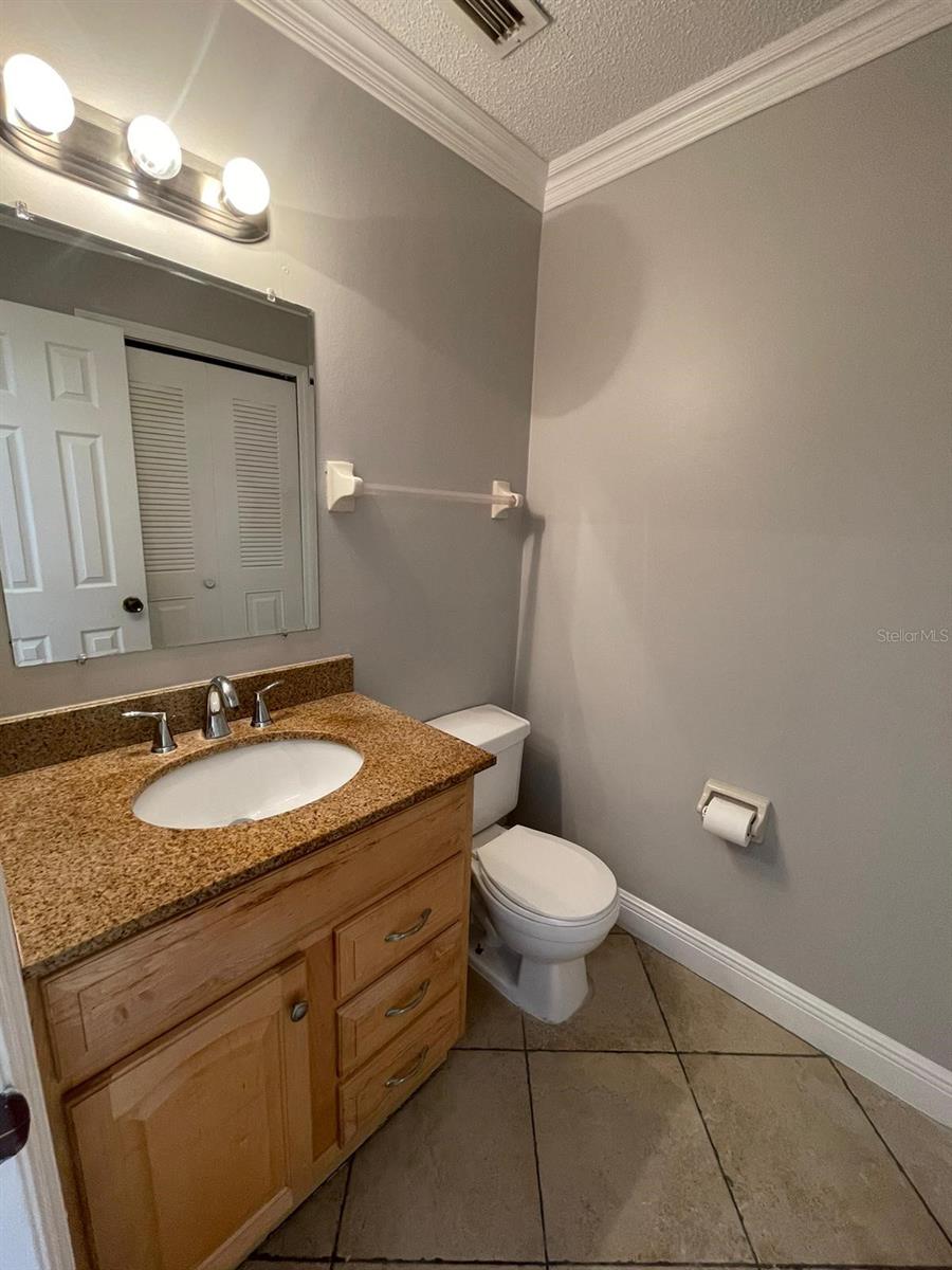 6218 Yorktown Dr #15 Property Photo 5