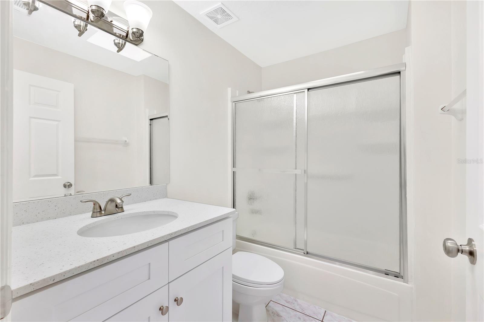 1097 Depot Ct Property Photo 22