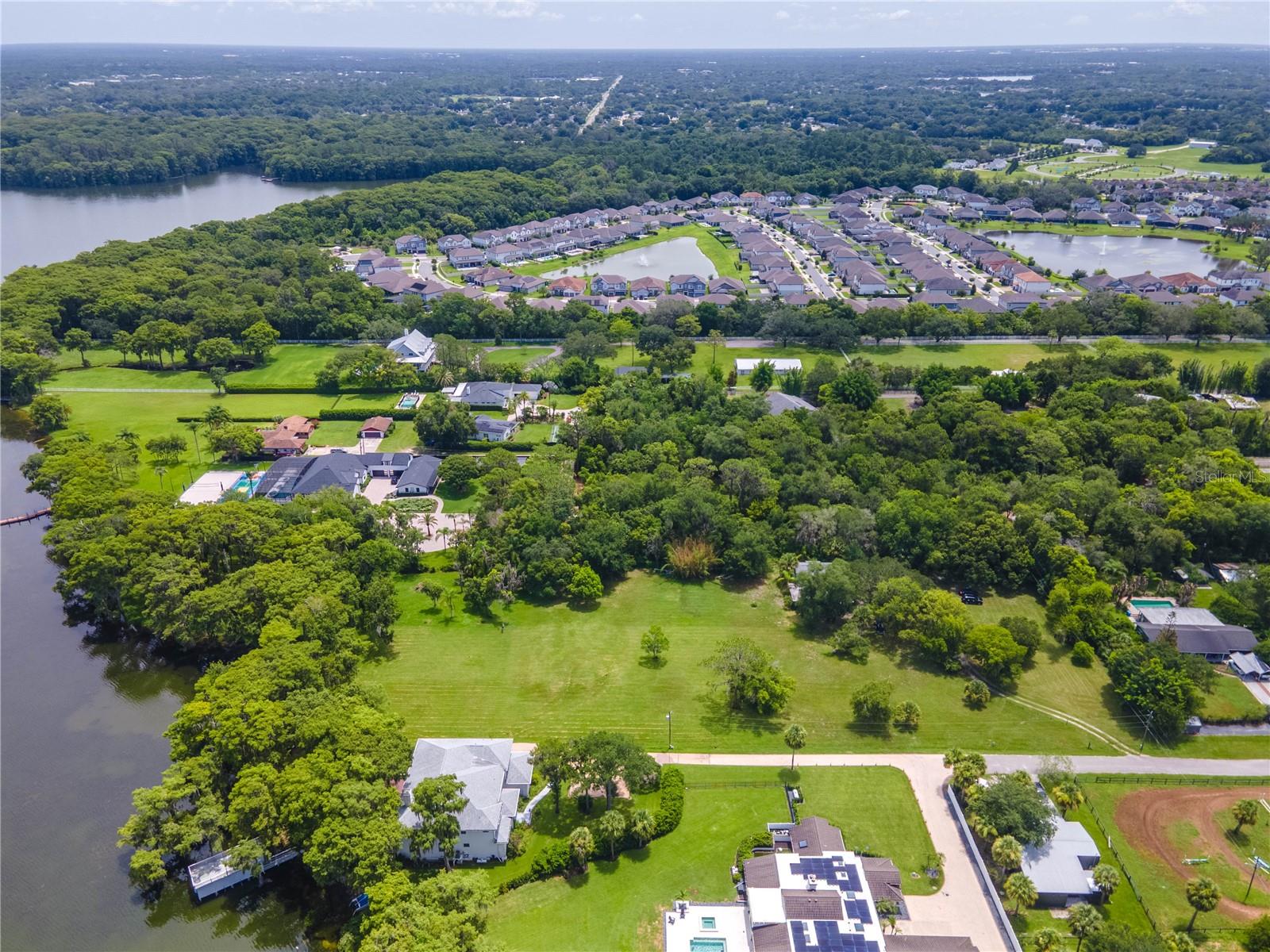 1133 Bella Lago Cv Property Photo 12