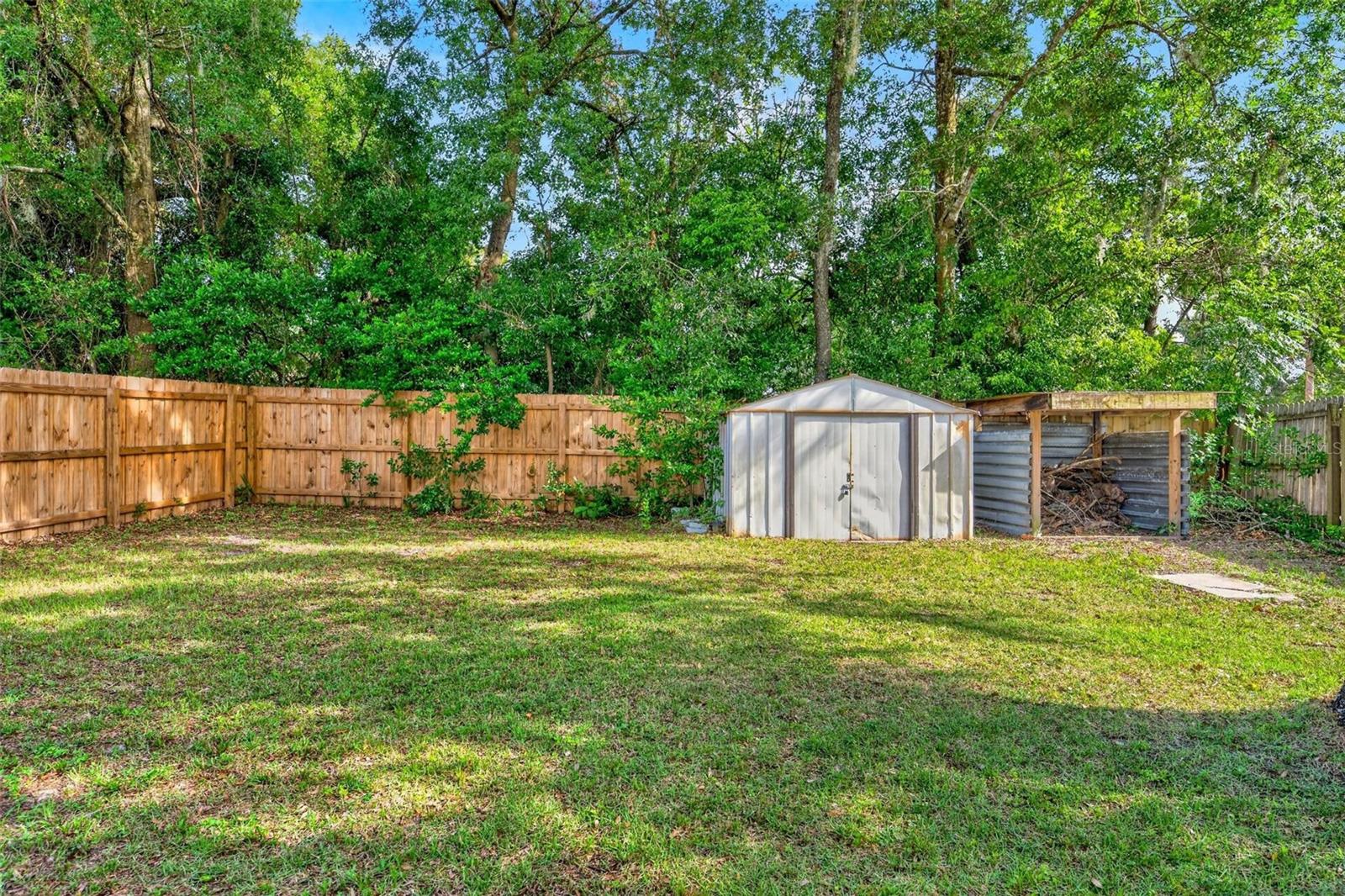 1125 N Tremain St Property Photo 2