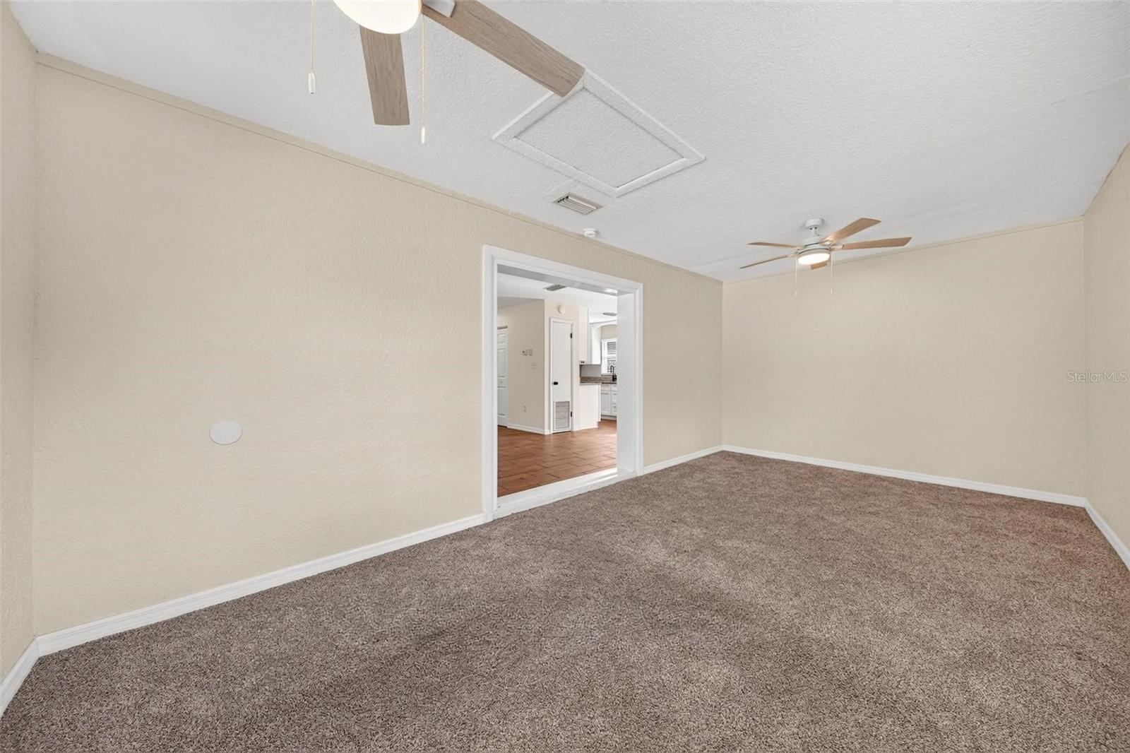 1125 N Tremain St Property Photo 32