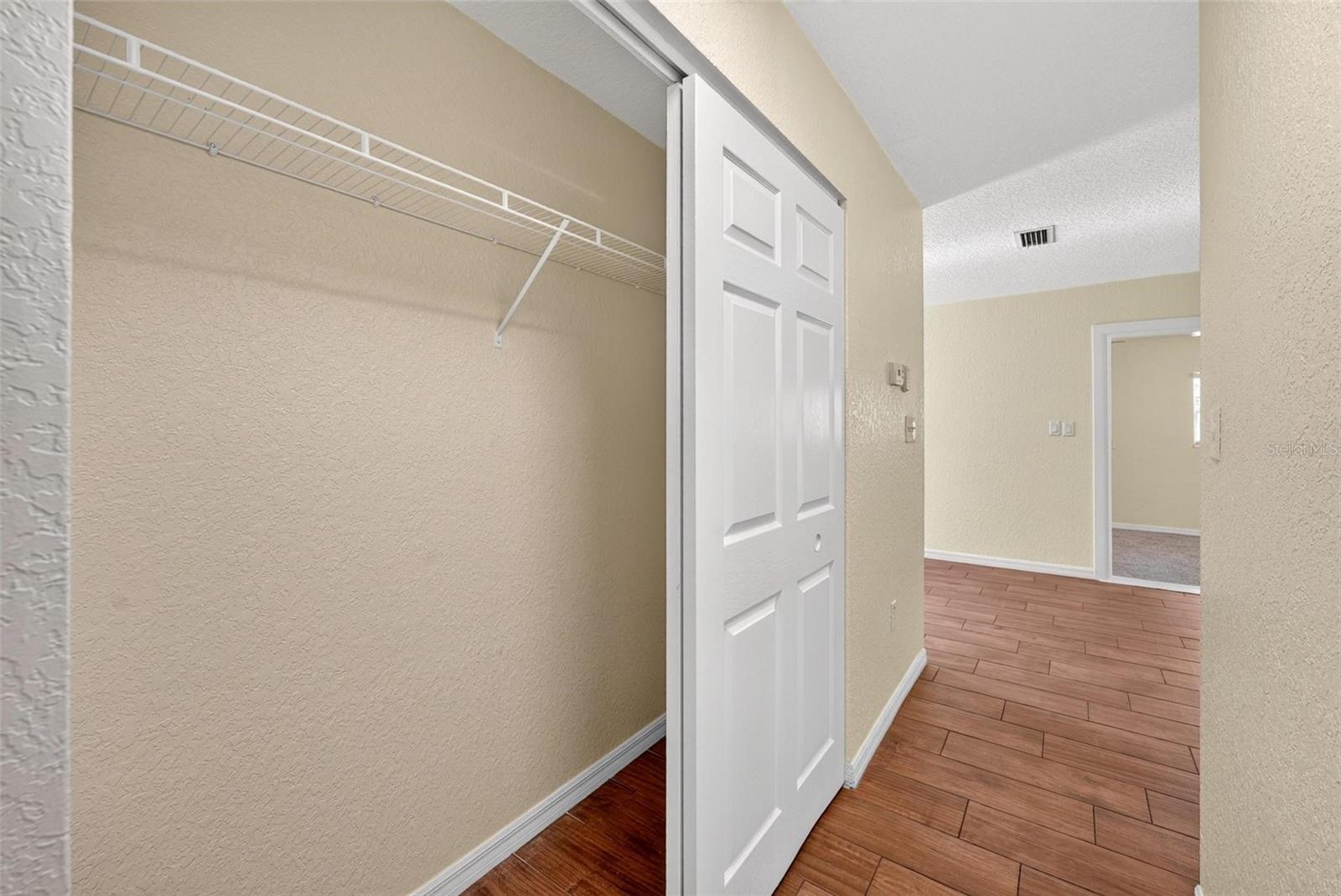 1125 N Tremain St Property Photo 35