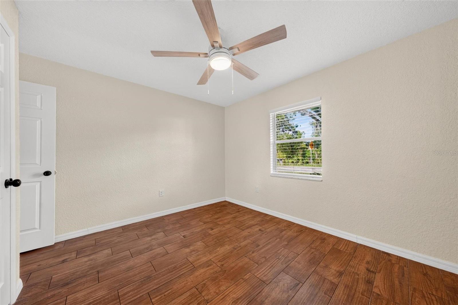 1125 N Tremain St Property Photo 45