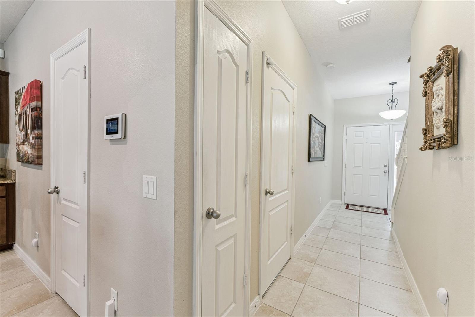 1224 Peterson Pl Property Photo 4