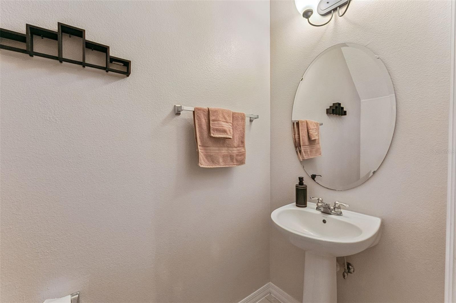 1224 Peterson Pl Property Photo 22