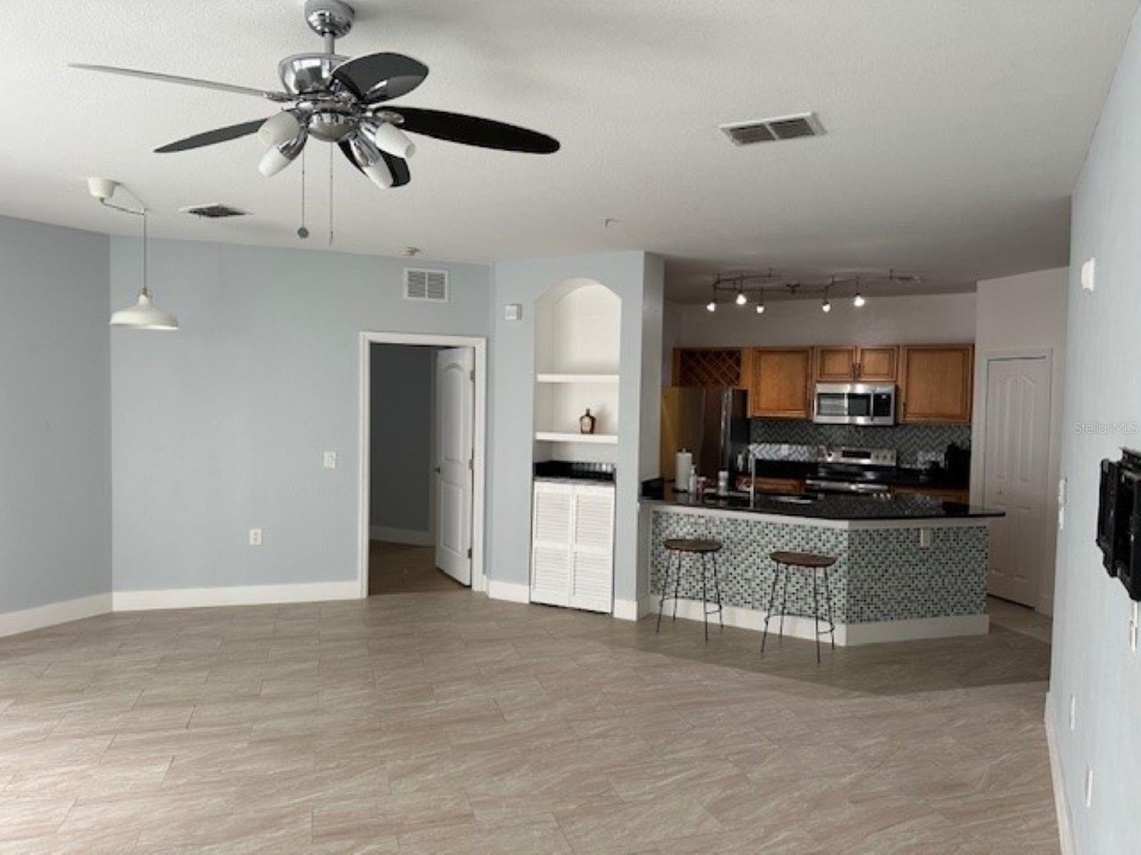 6159 Metrowest Blvd #108 Property Photo 10