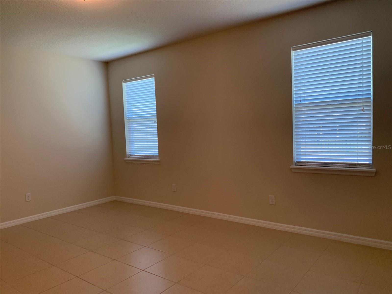 2860 Chantilly Ave Property Photo 21