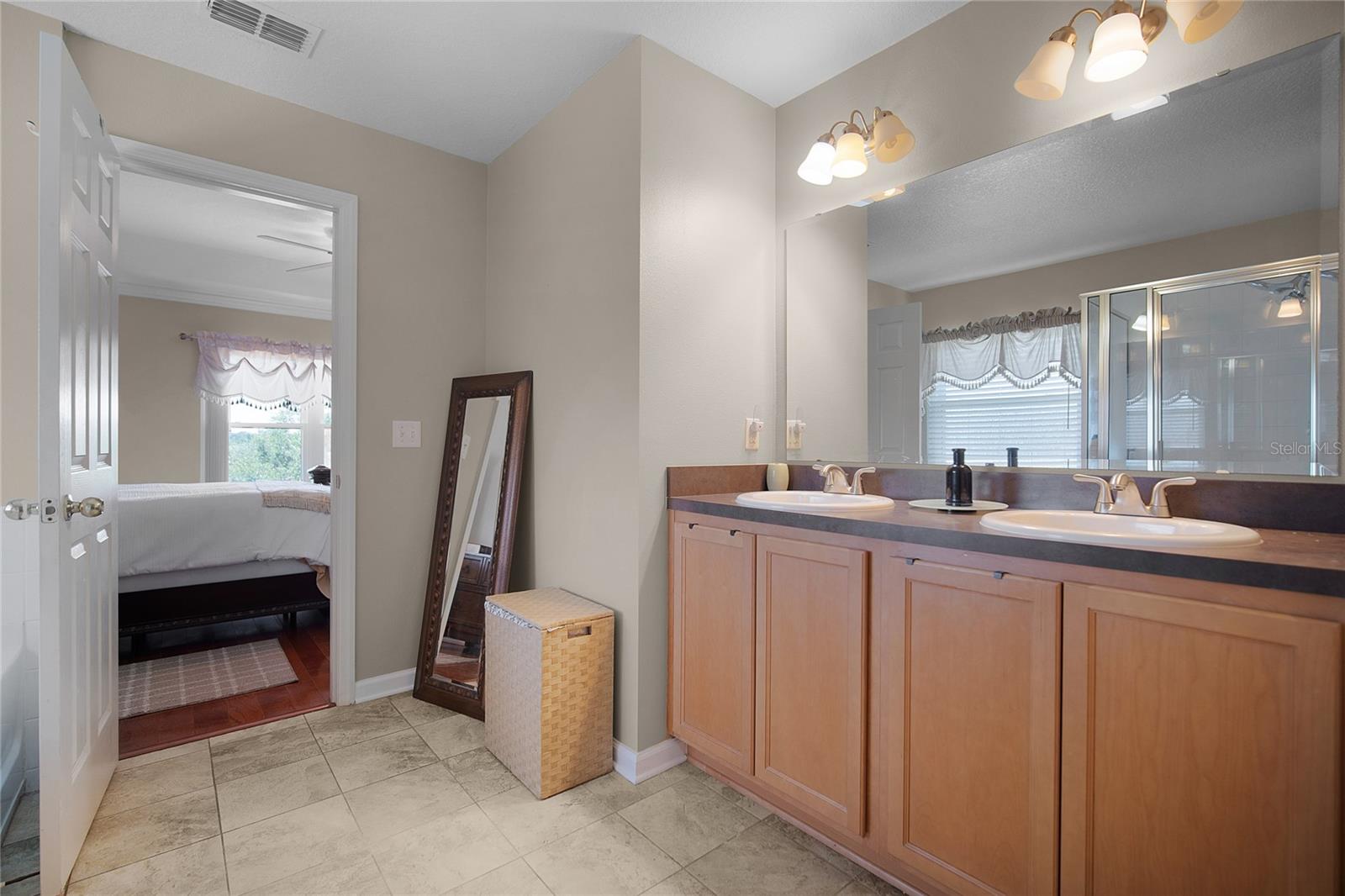 2388 Yellow Grass Ct Property Photo 31