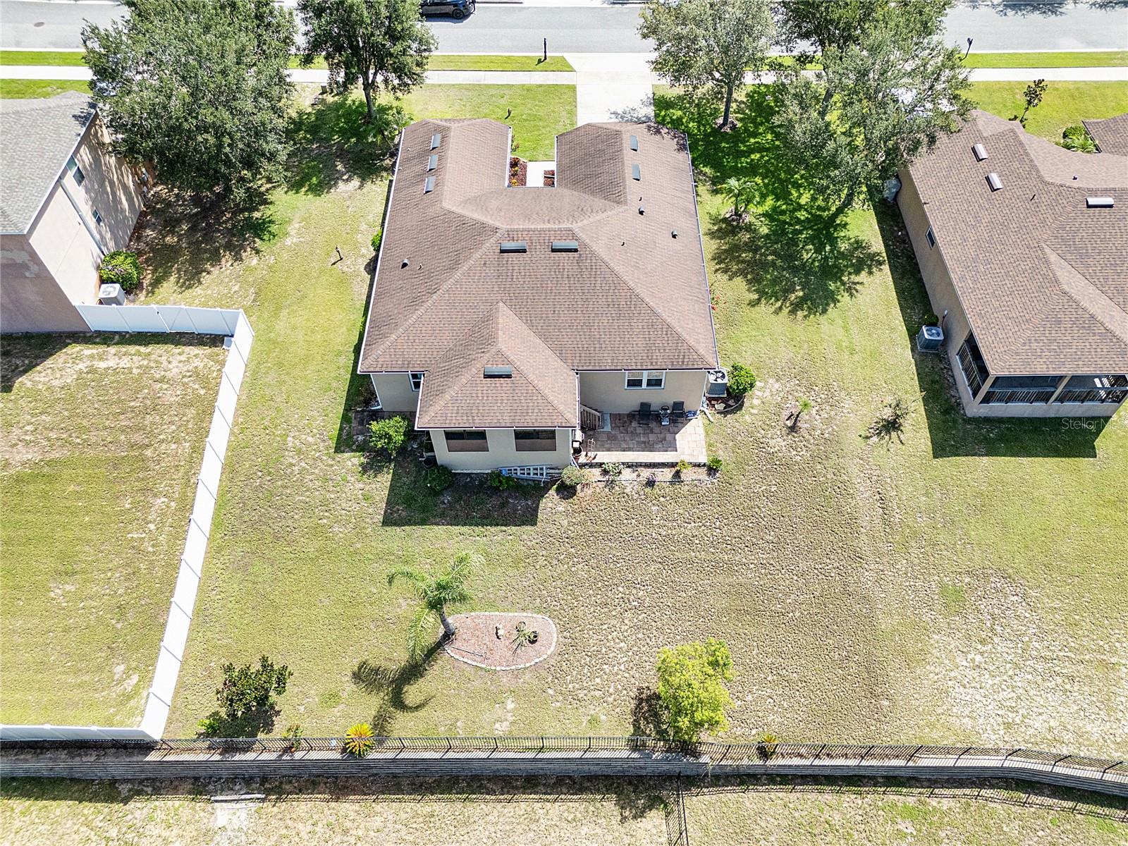 2388 Yellow Grass Ct Property Photo 43