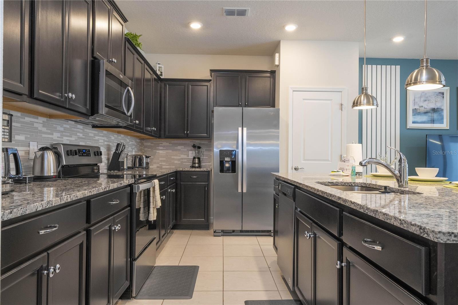 197 Jetty Way Property Photo 10